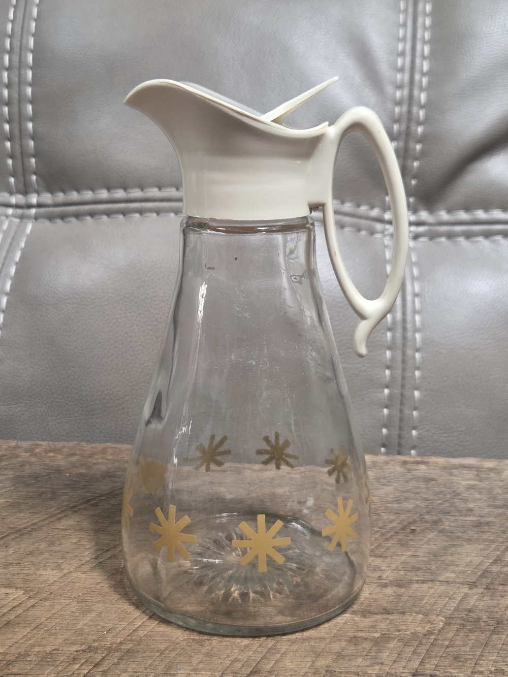 Vintage Log Cabin Syrup Pitcher Gold Atomic Starburst Glass 1960s MCM Bin 1G